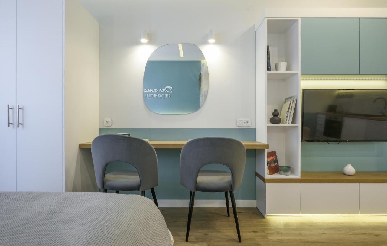 Τhe Half Root Suite In The Heart Of City Center Thessaloníki Exteriör bild