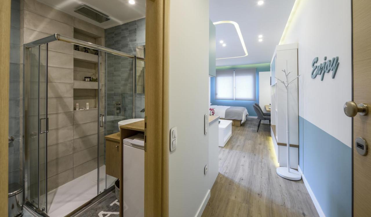 Τhe Half Root Suite In The Heart Of City Center Thessaloníki Exteriör bild