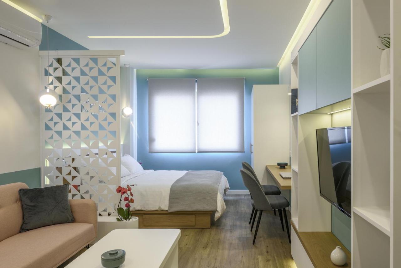 Τhe Half Root Suite In The Heart Of City Center Thessaloníki Exteriör bild